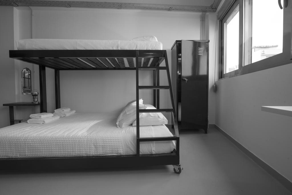 Monastiraki Factory Citycenter- Unspoiled Athens Apartments Extérieur photo