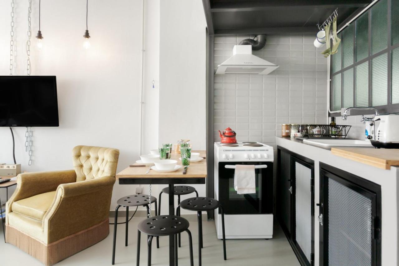 Monastiraki Factory Citycenter- Unspoiled Athens Apartments Extérieur photo